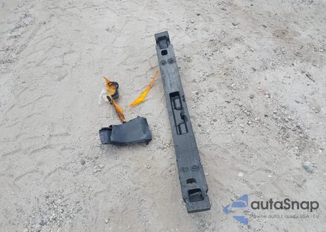 2021 Toyota Corolla Le z USA, uszkodzony, nr VIN 5YFEPMAE6MP155053